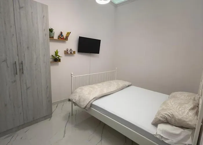 Banga House * Roma